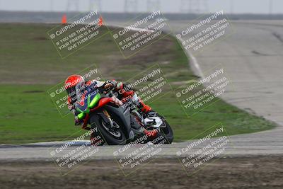 media/Nov-29-2025-TrackDaz (Sat) [[10ae2d9bce]]/A Group/Session 3 (Outside Grapevine)/